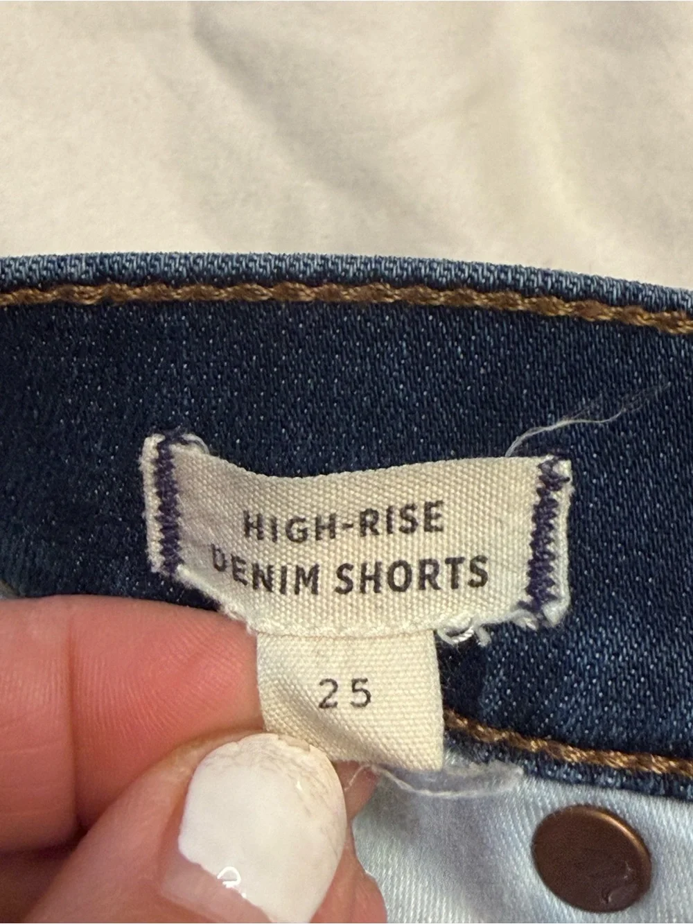 MADEWELL High Rise Raw Hem denim shorts blue women’s 25 coastal festival western